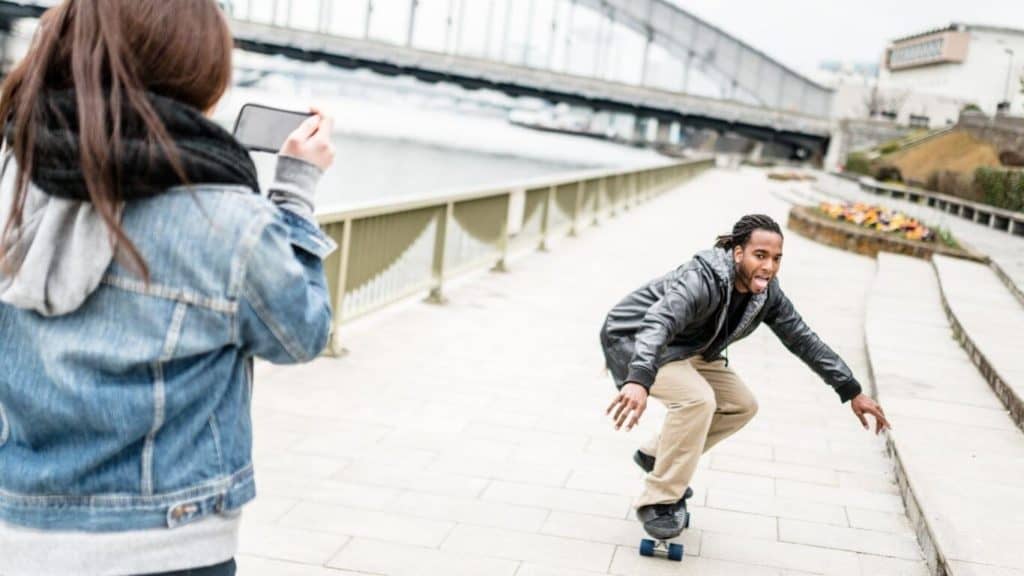 how to film skateboarding with phone