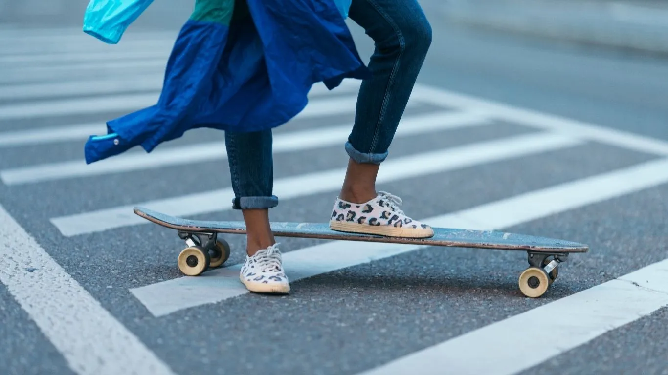 girls skateboarding footwear explained