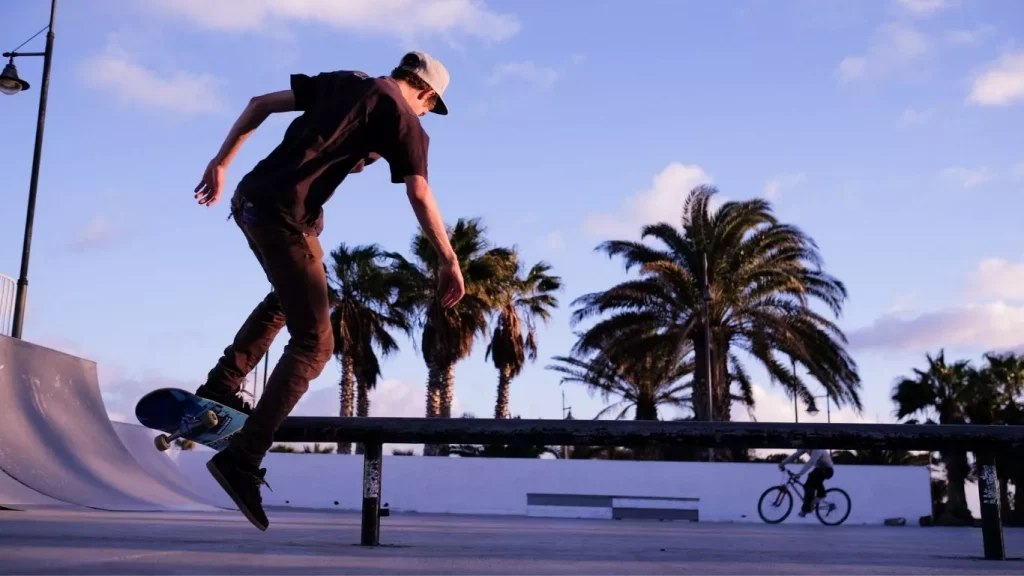 skateboarding can be a good workout to keep yourself fit