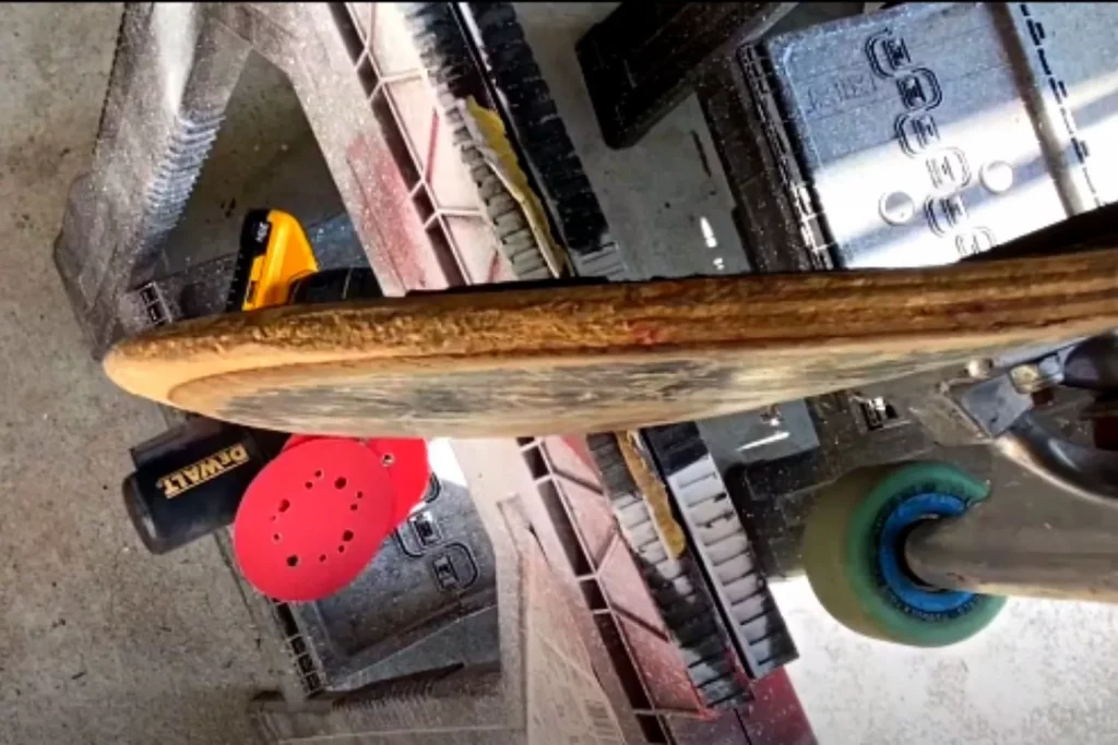 skateboard tail feature razor or sharp feature 